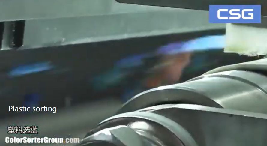 Inside the sorting machine with NIR sensors and air jets